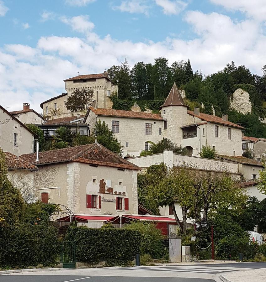 Villa Aubaterra à Aubeterre-sur-Dronne Extérieur photo